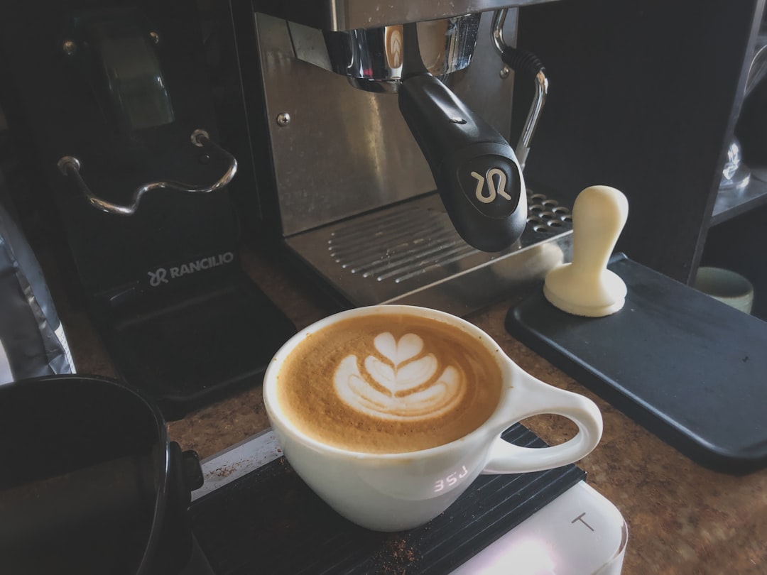 Afternoon Flat White made from home with my Rancilio Siliva